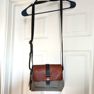 Fossil Kinley crossbody purse black and white with leather brown front flap